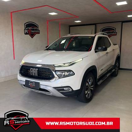 FIAT TORO 2.0 16V TURBO DIESEL VOLCANO 4WD AT9 FIAT TORO 2.0 16V TURBO DIESEL VOLCANO 4WD AT9